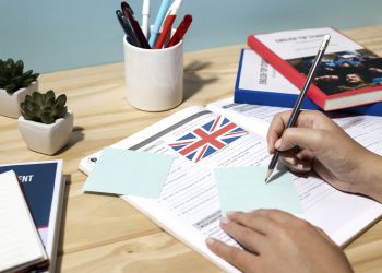 IBGS lança projeto bilíngue para escolas municipais