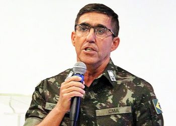 General se cala sobre chamado para reunião após Bolsonaro editar minuta do golpe