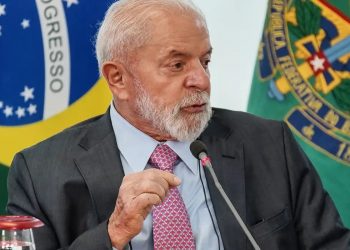 Lula põe em dúvida comportamento da oposição na Venezuela e faz paralelo com Bolsonaro