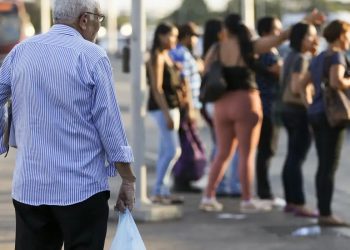 Governo antecipa décimo terceiro de aposentados e pensionistas