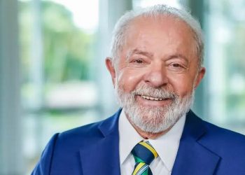 Lula critica uso da religião na política e diz que Bolsonaro se acovardou diante de plano golpista