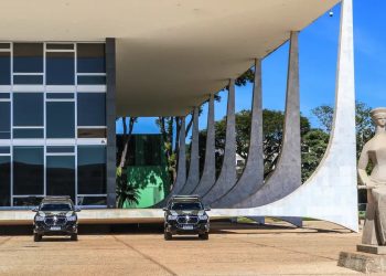 Defesa de Robinho pede novo habeas corpus ao STF após prisão do ex-jogador