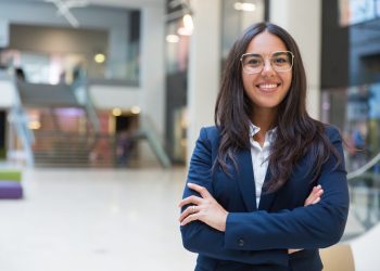 Banco Mercantil abre mais de 700 vagas para agentes comerciais