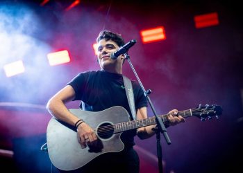 Cantor sertanejo Pedro Libe está confirmado na Expoagro-GV