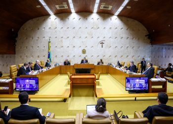 Por 11 a 0, STF rejeita poder moderador das Forças Armadas