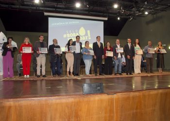 Municípios que alcançaram meta vacinal em 2023 recebem certificação do Governo de Minas