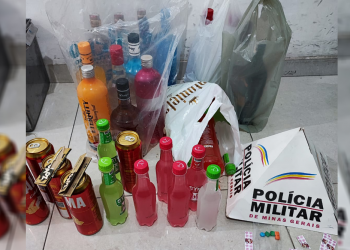 Bebê e adolescentes são encontrados em festa clandestina com drogas em chácara