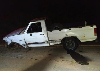 Motorista suspeito de embriaguez é preso após capotar veículo