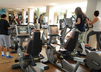 Reforma prevê imposto reduzido para 18 profissões liberais