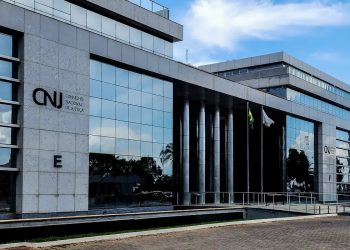 Corregedor do CNJ afasta Gabriela Hardt, além de titular da vara da Lava Jato e outros 2 juízes