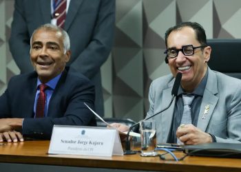 Senado instala CPI das Apostas Esportivas com Romário relator