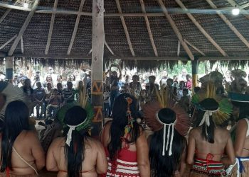 Alunos de Psicologia da Univale participam da festa indígena Pataxó 