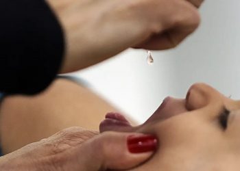 Cobertura vacinal contra a pólio no Brasil melhora, diz Unicef