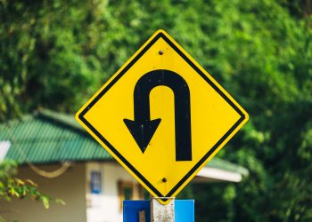 Trecho da Rua Bárbara Heliodora é interditado para obras