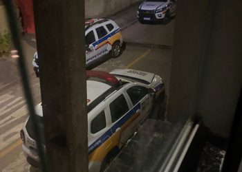 Corpo masculino é encontrado em estado de decomposição em matagal