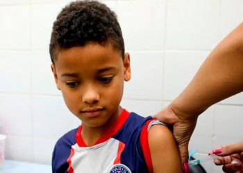 Em uma semana apenas 153 pessoas receberam vacina contra a dengue em GV