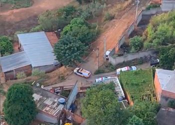 Operação policial busca desarticular a atuação de traficantes no bairro Jardim Vera Cruz