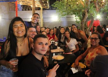 Interação com o público marca a segunda noite do Pint of Science 2024