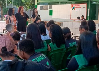 Polícia Civil realiza palestra sobrea prevenção de abuso sexual para estudantes em Valadares 