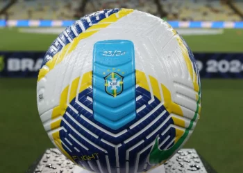 Cruzeiro e demais clubes da Liga Forte União se posicionam a favor da paralisação do Brasileiro