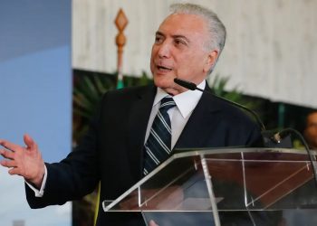 Temer vê oposição com sede para destruir; ex-ministro de Bolsonaro rebate e critica Lula