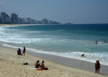 Senado retoma debate de PEC que pode privatizar praias