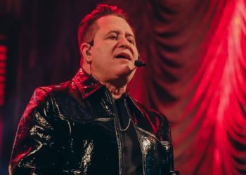 Marrone perde parte da visão após cirurgia de emergência devido a glaucoma