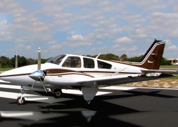 Avião que caiu em área de mata em SC estava regular, segundo a Anac