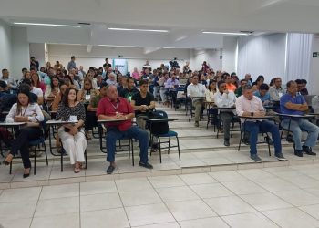 Seminário discute soluções para minimizar efeitos da crise climática 