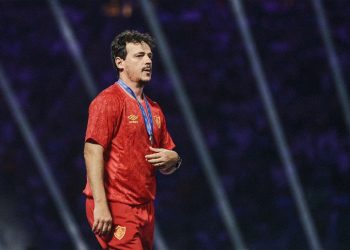 Fluminense demite Fernando Diniz após início ruim no Brasileiro