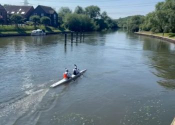 Canoísta Sebastián Cuattrin tenta bater recorde remando 200 km em Londres
