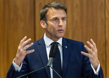 Reviravolta em eleição na França fatia Parlamento e gera temor de ingovernabilidade