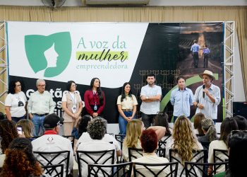 Evento ‘A voz da mulher empreendedora’ atrai público feminino à ExpoAgro-GV