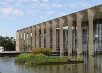 Brasil adota reciprocidade e expulsa embaixadora da Nicarágua