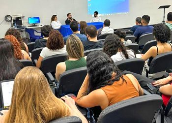Aula magna de Arquitetura discute relação entre direitos humanos e projetos urbanísticos