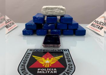 Passageira de ônibus interestadual é presa transportando mais de 8 kg de drogas em Valadares