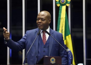 Lula demite Silvio Almeida após acusações de assédio sexual