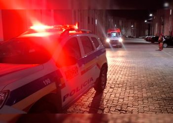 Mulher é presa por homicídio após desentendimento com companheiro