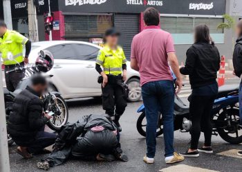 Criança fica ferida em acidente entre motos no centro de Valadares