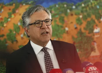 Padilha diz que pacote anti-STF é retaliação ao Supremo e não deveria ser prioridade do Congresso