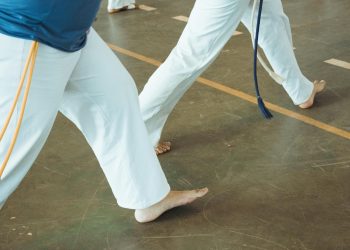 Festival Internacional celebra os 50 anos da capoeira valadarense