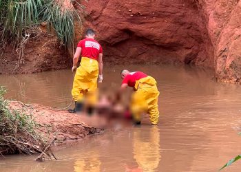 Bombeiros encontram corpo de homem desaparecido em lagoa