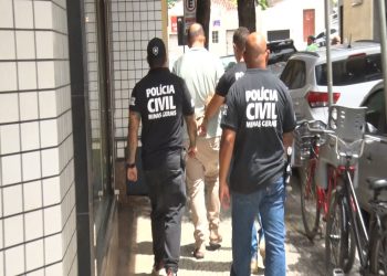 Comerciante é preso em flagrante por receptação; 90 celulares são apreendidos