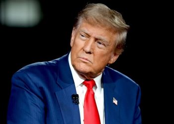 Militares têm de falar a verdade, diz Trump sobre drones misteriosos nos céus dos EUA