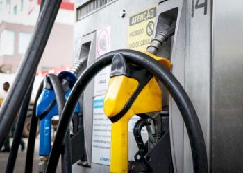 Combustíveis com variações em Poços