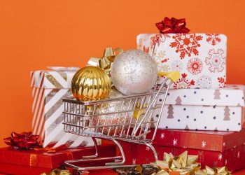 Lojas online e lojas de rua têm melhor desempenho de vendas no Natal em BH e RMBH