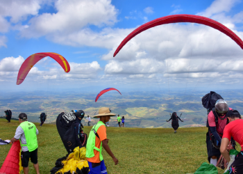 Copa Valadares de Parapente inicia temporada de voo livre 2025