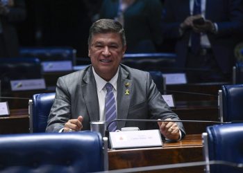 Senador Carlos Viana destaca a importância da regulamentação da Inteligência Artificial