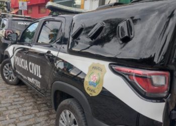 Homem é preso por perseguição e importunação sexual