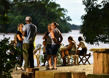 Nível do rio Doce pode chegar a 2,20 metros na noite desta segunda em Valadares